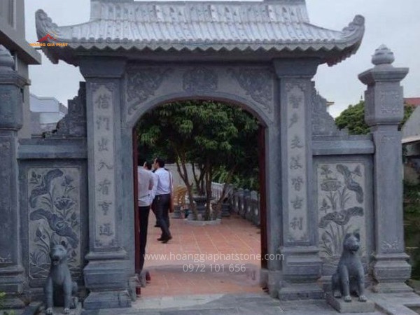 Cổng tam quan đá xanh đen 08