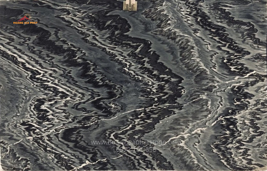Đá Granite - Mercury Black