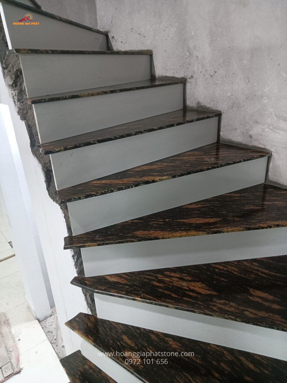 Đá Granite - Vàng amazon